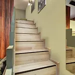 Cool Colors Flat Located In The Heart Of Buda